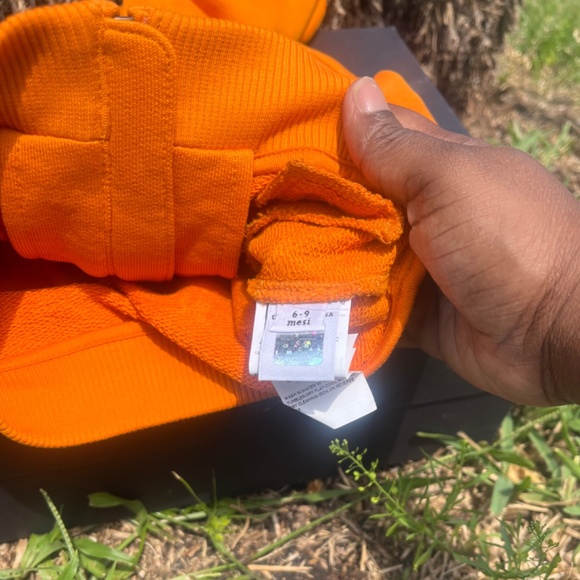 Dolce & Gabbana Infant Logo Patch Track Shorts and Zip-Up Hoodie - Picture 11 of 16